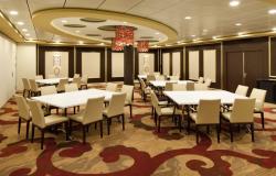 Celebrity Reflection - Celebrity Cruises - elegantní dekor a luxusní restaurace na lodi