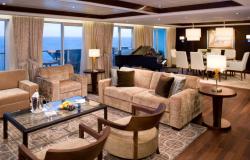 Celebrity Solstice - Celebrity Cruises - Royal Suite kajuta na lodi s černým koncertním křídlem
