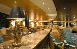 MSC Orchestra - MSC Cruises - detail gepardí lampy v luxusním baru na lodi