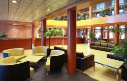 Costa neoRiviera - Costa Cruises - recepce na lodi