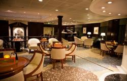 Azamara Journey - Azamara Club Cruises - restaurace na lodi romantického střihu