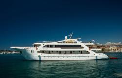 Prestige Yacht - Vega Tour