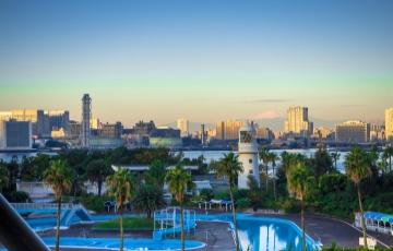 Naha, přístav v Japonsku