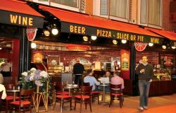 Freedom of the Seas - Royal Caribbean International - Sorrento ´s Pizza