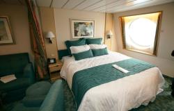 Freedom of the Seas - Royal Caribbean International - kajuta s výhledem z lodi