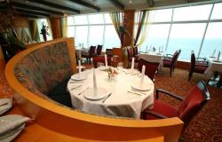 Liberty of the Seas - Royal Caribbean International - detail jídelního stolu