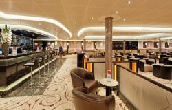 Costa neoRomantica - Costa Cruises - bar v Cigar Lounge
