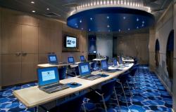 Celebrity Century - Celebrity Cruises - Online@Celebrity – internetové centrum
